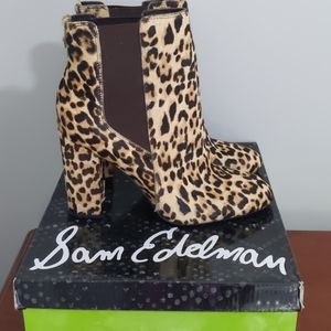 Calf hair leopard booties, size 9